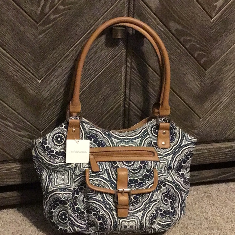 New cool medallon Croft & Barrow shoulder bag